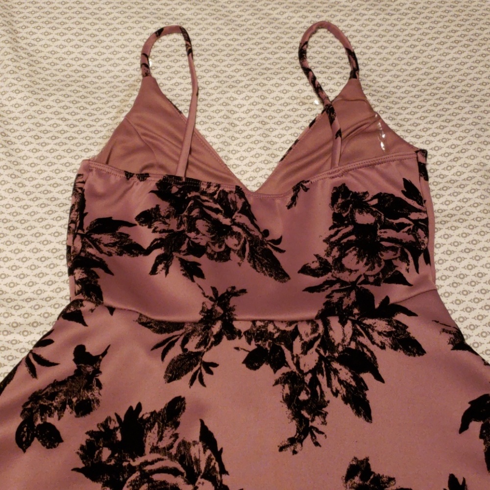Mini Dress with Short - Picture 4 of 7